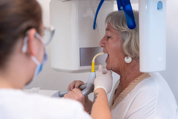 Best Weekend Emergency Dentist in Mango, FL